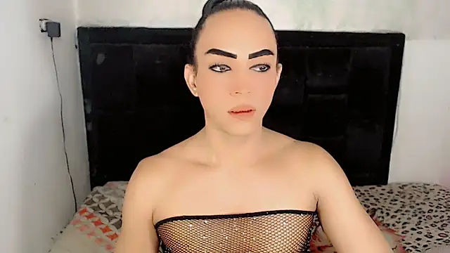 Snapshot of Michell_Queen chatting on 04/01/26, 05:41 Michell Queen online show from 04/01/26, 05:41