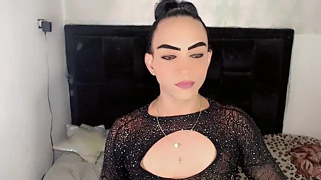 Snapshot of Michell_Queen chatting on 04/22/26, 06:16 Michell Queen online show from 04/22/26, 06:16