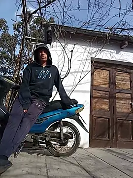 Snapshot of bebesuculento chatting on 07/13/26, 03:15 bebesuculento online show from 07/13/26, 03:15