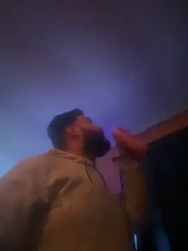 Snapshot of bigdickgio6923 chatting on 11/12/25, 05:19 bigdickgio6923 online show from 11/12/25, 05:19