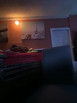 Snapshot of bigdickgio6923 chatting on 11/13/25, 08:46 bigdickgio6923 online show from 11/13/25, 08:46