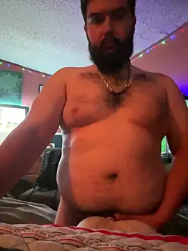 Snapshot of bigdickgio6923 chatting on 03/19/26, 10:58 bigdickgio6923 online show from 03/19/26, 10:58