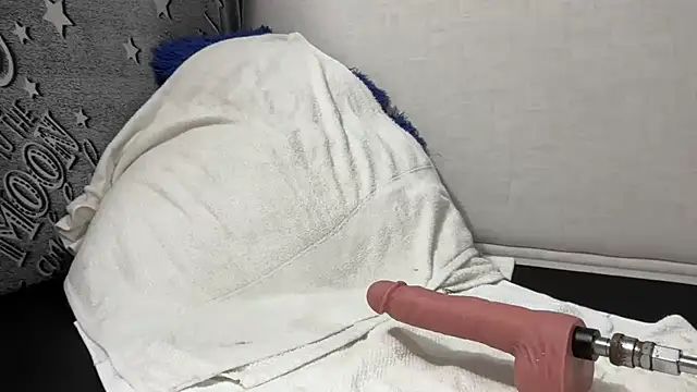 dominic brandd23 online show from 11/04/25, 05:06