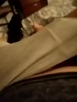 Snapshot of angelsanchez12212 chatting on 10/25/25, 07:16 angelsanchez12212 online show from 10/25/25, 07:16