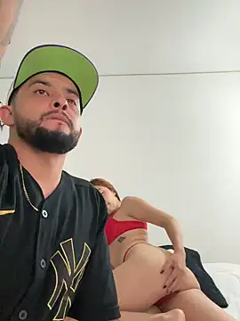 Chloe Johnson  online show from 12/15/24, 05:34