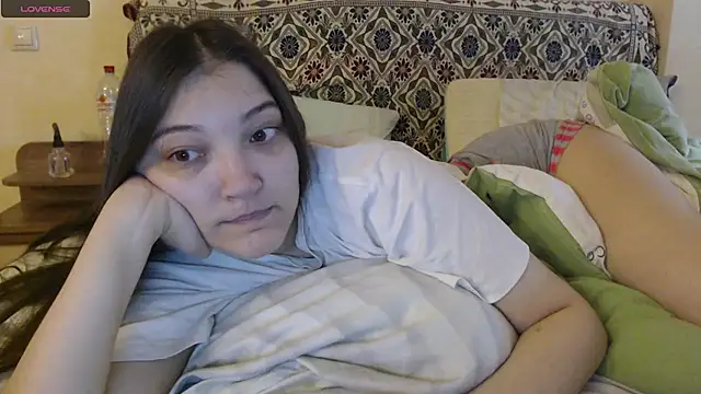 AlisaDevis online show from 11/02/25, 12:07