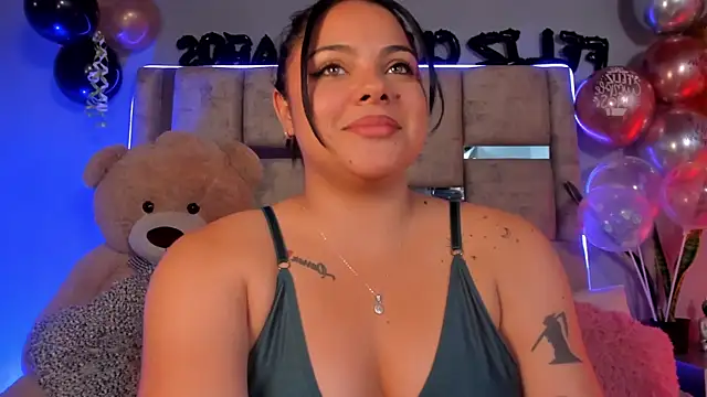 lunamartiinez online show from 01/16/25, 12:12