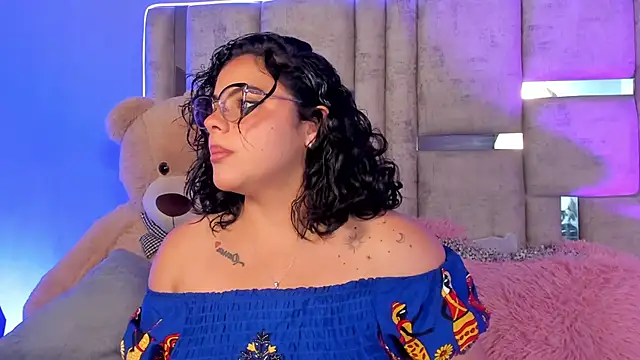 lunamartiinez online show from 01/27/25, 07:35