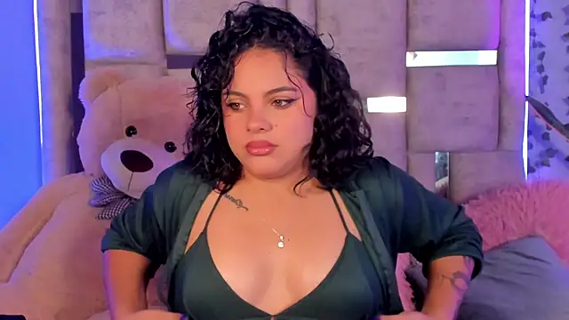 lunamartiinez online show from 01/28/25, 07:32