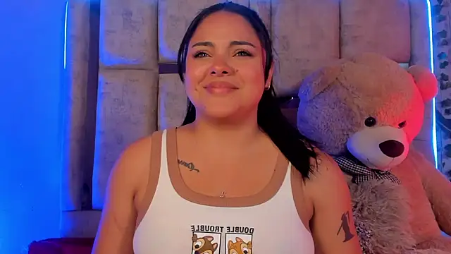 lunamartiinez online show from 02/10/25, 10:30