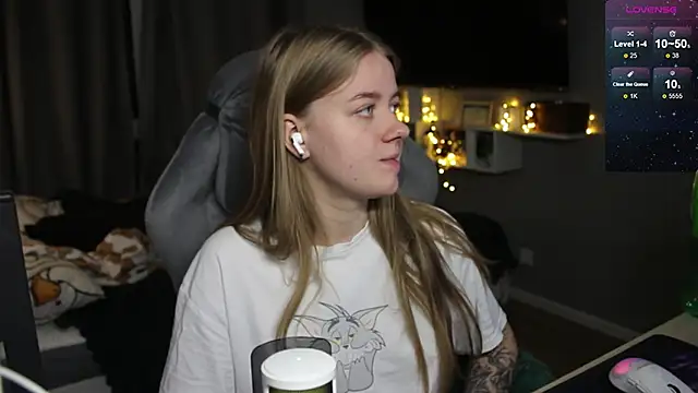 candy maggie online show from 01/02/25, 05:39