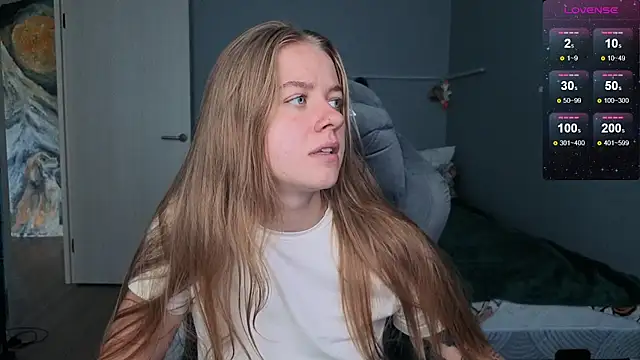 candy maggie online show from 09/09/25, 08:03