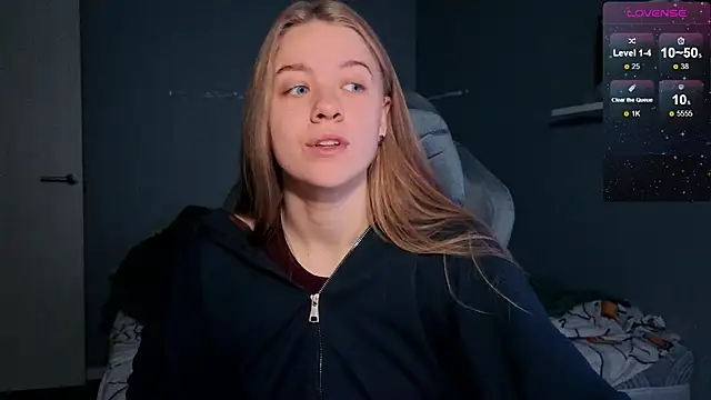 candy maggie online show from 10/21/25, 02:18