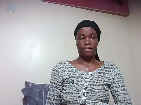 Creamy candy17 online show from 11/14/25, 10:51