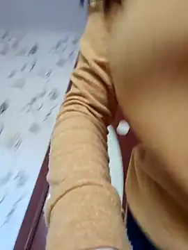 KristenVega online show from 11/12/25, 12:27