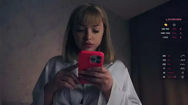 KateDolphin online show from 03/18/25, 10:04