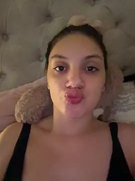 EmilyS   online show from 05/30/26, 04:53
