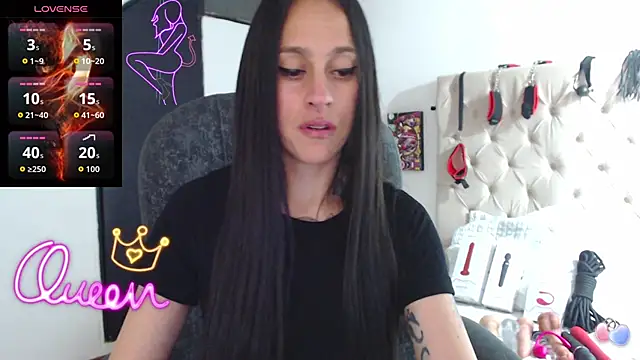 Snapshot of thin_tatto chatting on 03/07/26, 01:52 thin tatto online show from 03/07/26, 01:52