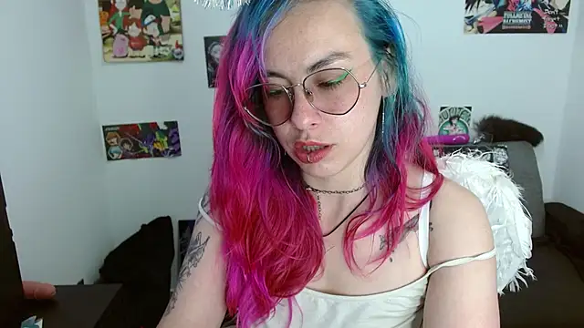 natasha laulau online show from 12/14/25, 09:08