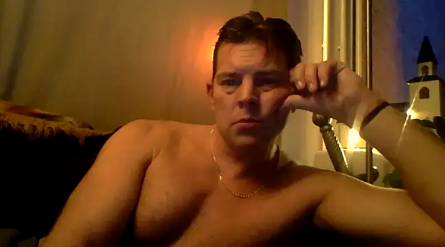 Teddan82 online show from 12/14/24, 09:40