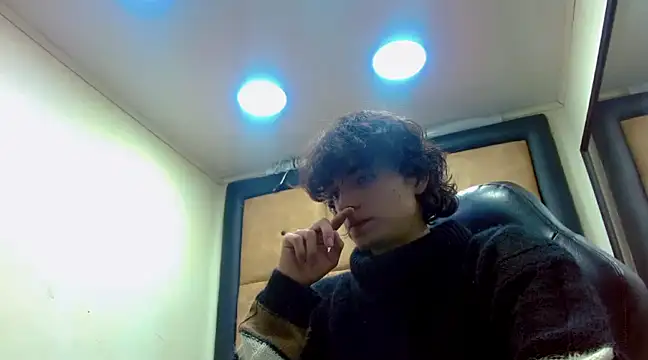 Sr BonnyEthan online show from 12/26/24, 01:32