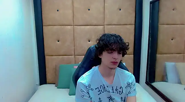 Sr BonnyEthan online show from 12/27/24, 01:39