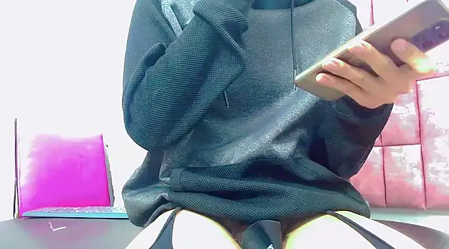 Sr BonnyEthan online show from 01/30/25, 01:53