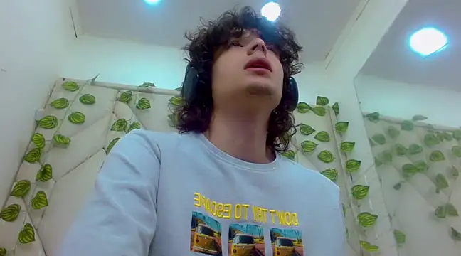 Sr BonnyEthan online show from 02/15/25, 02:00