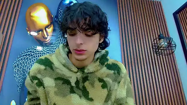 Snapshot of Sr_BonnyEthan chatting on 03/05/26, 12:45 Sr BonnyEthan online show from 03/05/26, 12:45