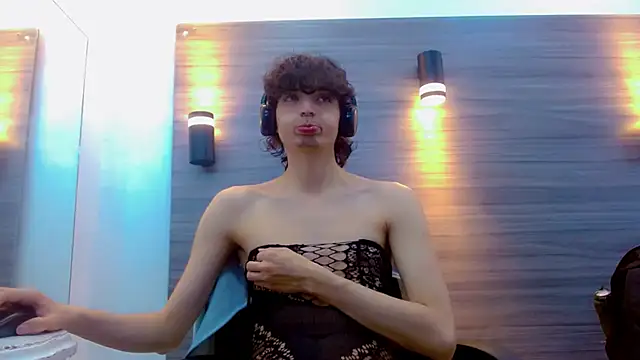 Snapshot of Sr_BonnyEthan chatting on 03/07/26, 12:46 Sr BonnyEthan online show from 03/07/26, 12:46