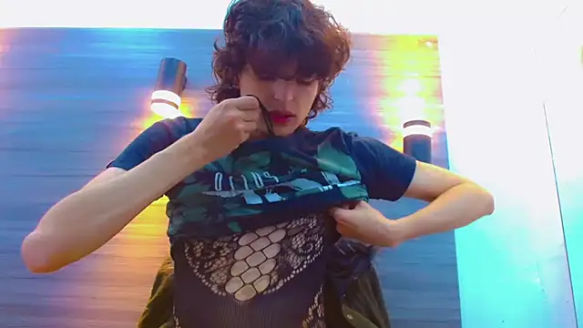 Snapshot of Sr_BonnyEthan chatting on 04/08/26, 01:00 Sr BonnyEthan online show from 04/08/26, 01:00