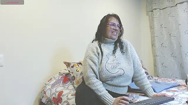 honeyhot paty online show from 02/27/25, 08:20