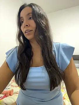 Snapshot of emely_sexx20 chatting on 06/26/26, 02:49 emely sexx20 online show from 06/26/26, 02:49