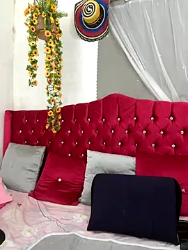 Snapshot of Angelicvill chatting on 10/13/25, 10:59 Angelicvill online show from 10/13/25, 10:59