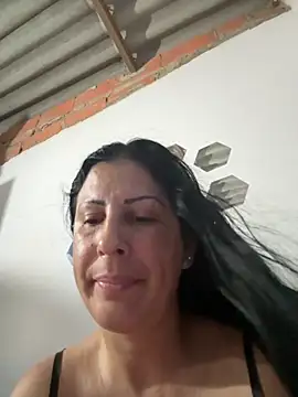 Snapshot of Angelicvill chatting on 10/21/25, 09:43 Angelicvill online show from 10/21/25, 09:43