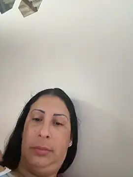 Snapshot of Angelicvill chatting on 10/24/25, 10:44 Angelicvill online show from 10/24/25, 10:44