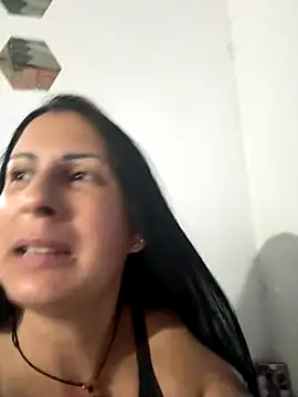 Angelicvill online show from 11/18/25, 10:52