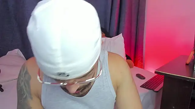 Snapshot of jacob_stud18_ chatting on 04/10/26, 10:36 jacob stud18 online show from 04/10/26, 10:36