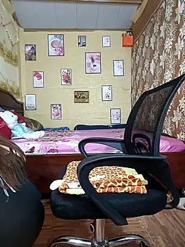 Snapshot of Lanian_99 chatting on 03/01/25, 10:13 Lanian 99 online show from 03/01/25, 10:13