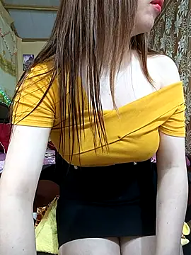 Snapshot of Lanian_99 chatting on 03/05/25, 11:06 Lanian 99 online show from 03/05/25, 11:06