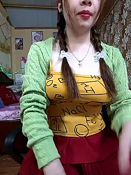 Snapshot of Lanian_99 chatting on 03/07/25, 10:45 Lanian 99 online show from 03/07/25, 10:45