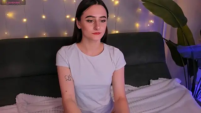 helen ramsay online show from 12/22/24, 08:47