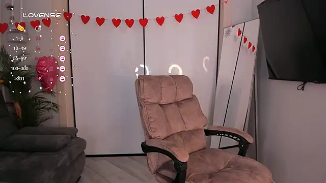 Snapshot of helen_ramsay chatting on 03/13/26, 03:07 helen ramsay online show from 03/13/26, 03:07