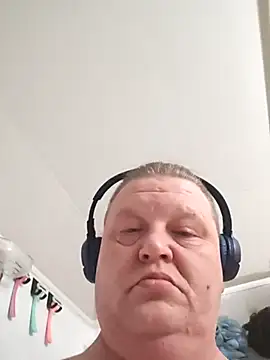 jrsexy83 online show from 03/13/25, 05:00