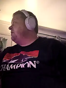 Snapshot of jrsexy83 chatting on 03/20/26, 07:46 jrsexy83 online show from 03/20/26, 07:46