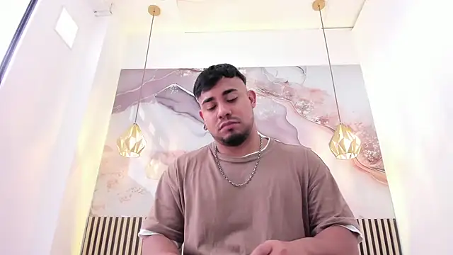 BrianMalonee online show from 11/19/25, 02:39