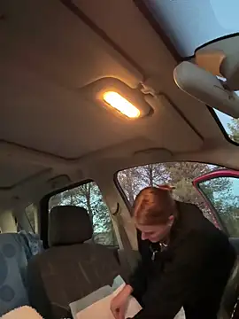 Snapshot of selenaluvv chatting on 01/13/25, 05:33 selenaluvv online show from 01/13/25, 05:33