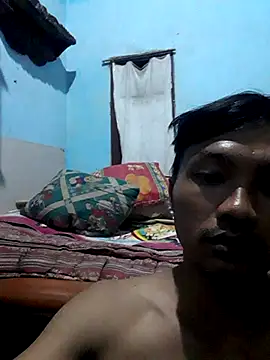 Snapshot of jojokom99 chatting on 04/16/26, 08:09 jojokom99 online show from 04/16/26, 08:09