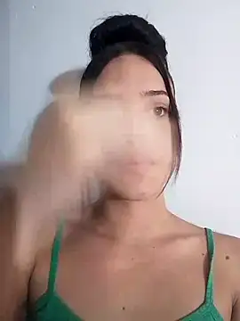 Snapshot of ChanellCastilla chatting on 04/20/26, 06:05 ChanellCastilla online show from 04/20/26, 06:05