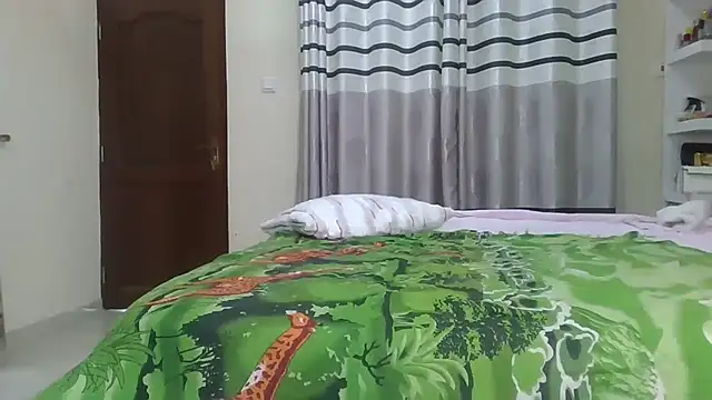 Snapshot of Fine_assie chatting on 03/11/26, 03:07 Fine assie online show from 03/11/26, 03:07